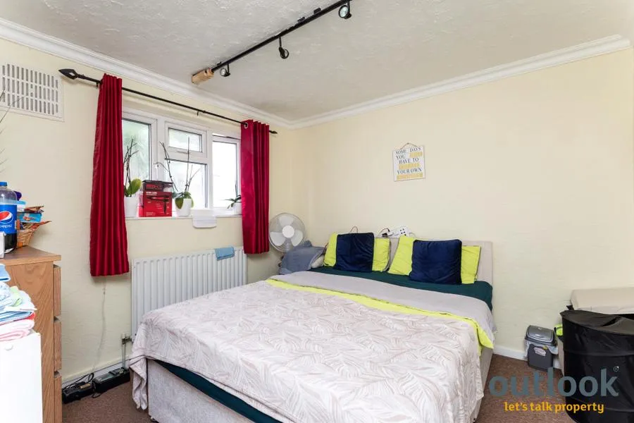 Church Street, Stratford, E15, photo 5