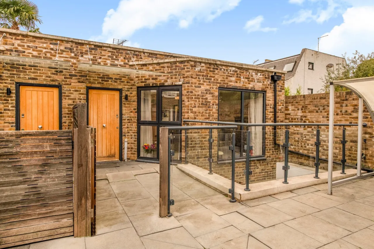 Bemish Road, London, SW15, photo 8