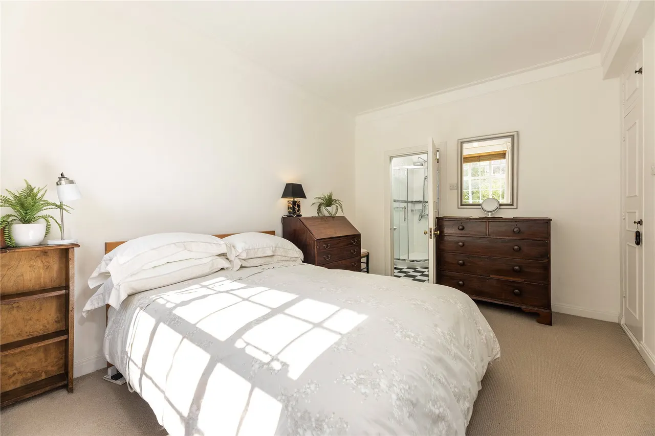 Kings Road, Chelsea, London, SW3, photo 6