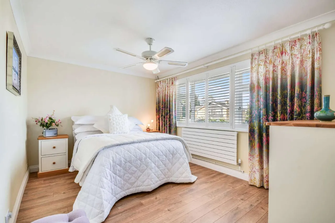 The Heights, Danbury, Chelmsford, Essex, CM3 4AG, photo 8