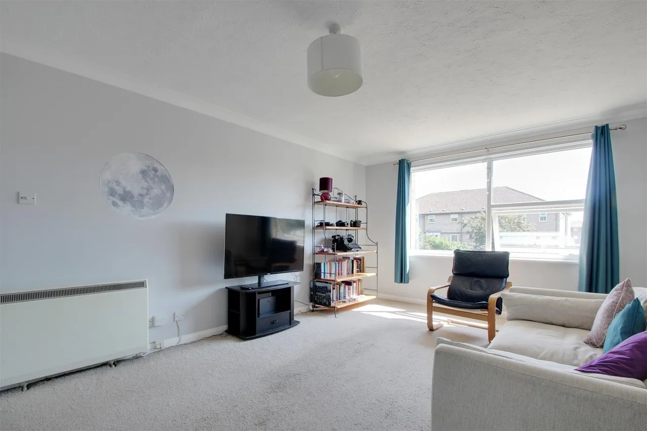 Boundary Road, Worthing, photo 2