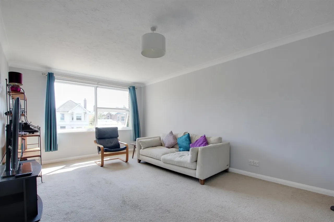 Boundary Road, Worthing, photo 3