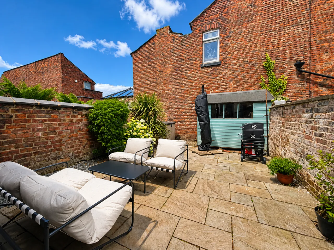 Brogden Grove, Sale, M33, photo 14