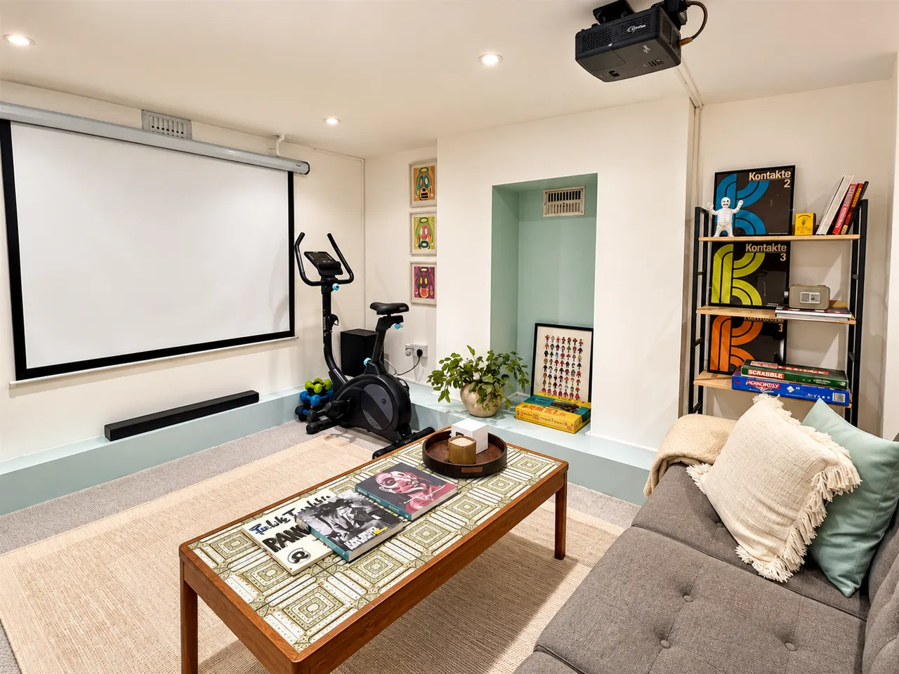 Brogden Grove, Sale, M33, photo 17