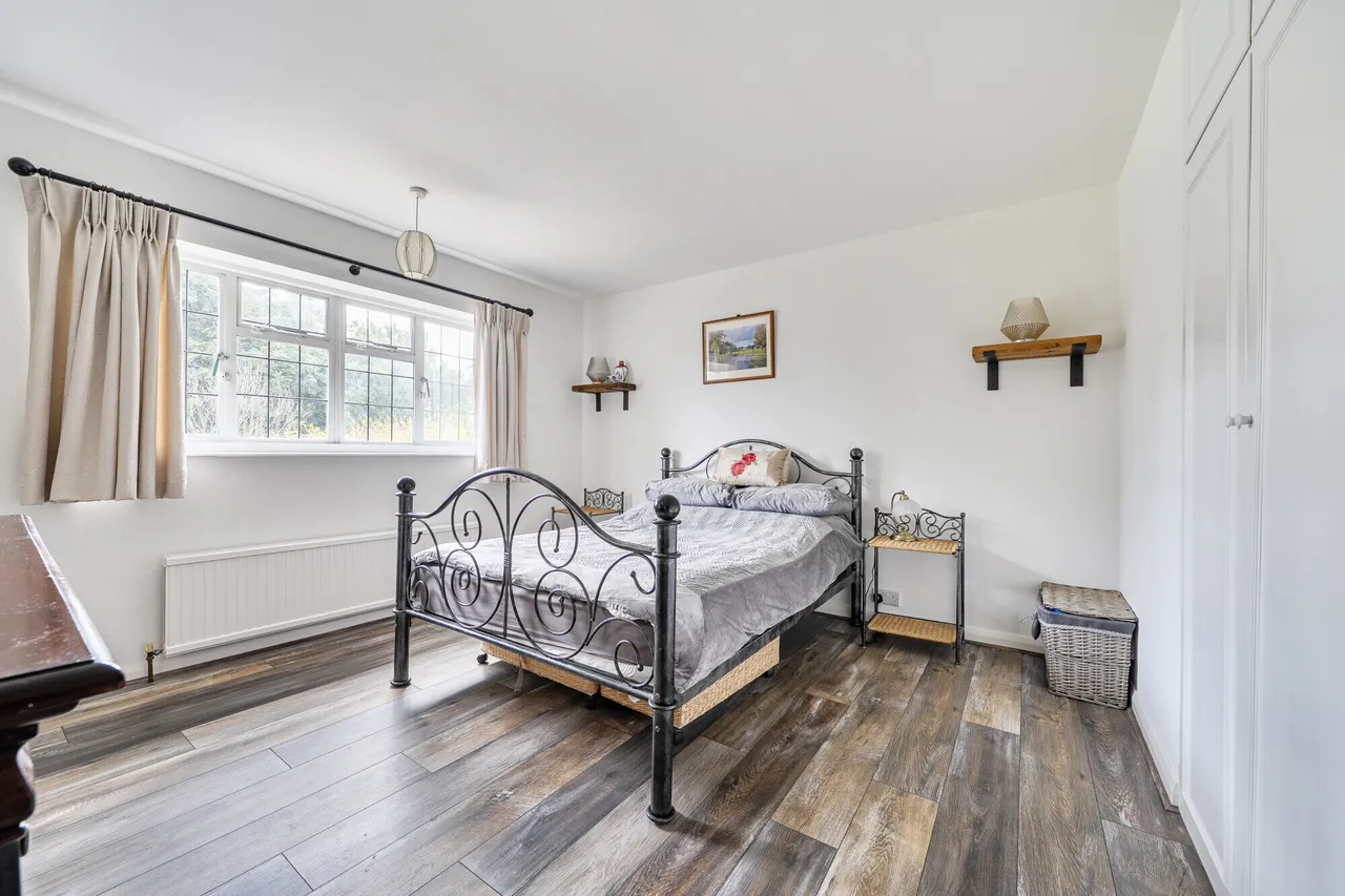 Bell Meadow, Godstone, RH9, photo 11