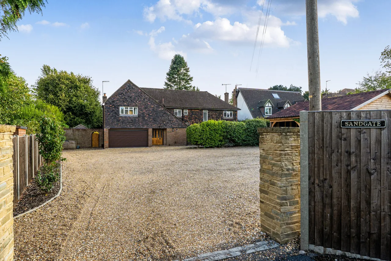 5 bed house for sale — Bell Meadow, Godstone, RH9