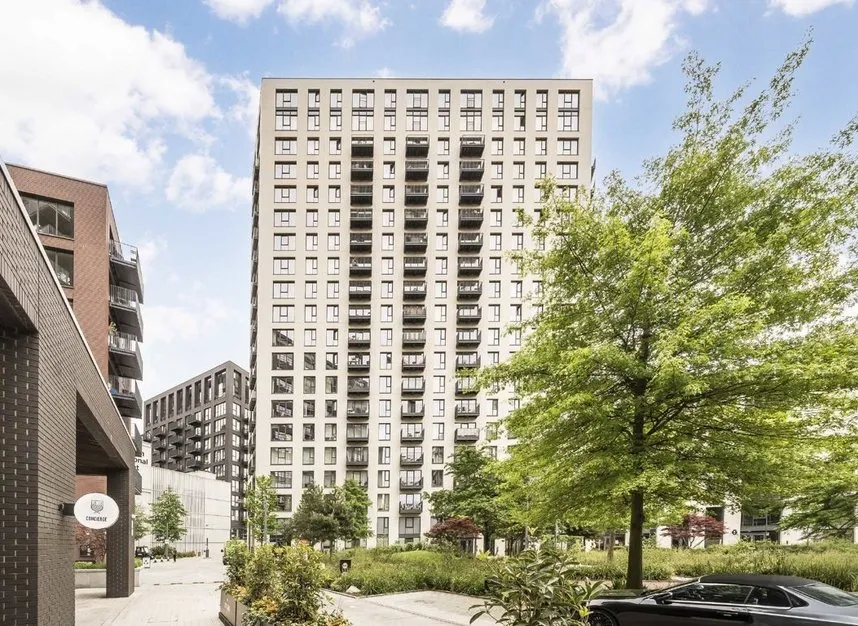 flat for sale, Botanic Square, Canary Wharf, E14