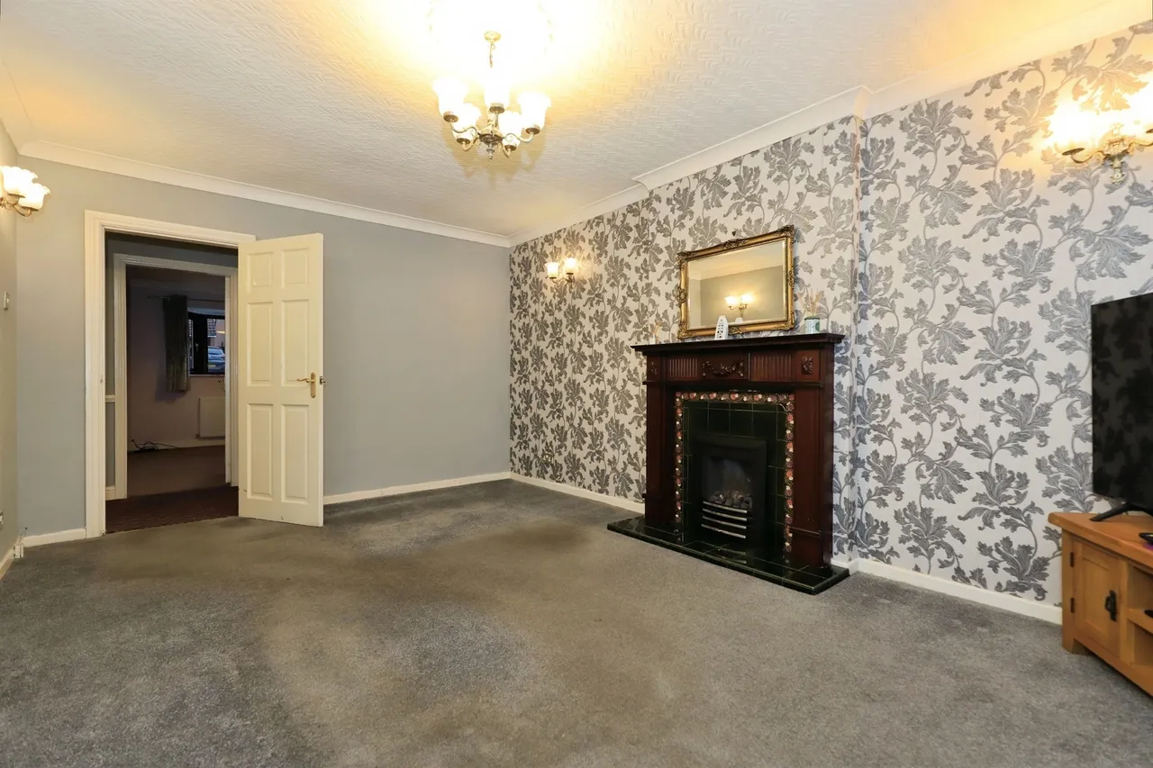 Damson Way, Bewdley, DY12, photo 11