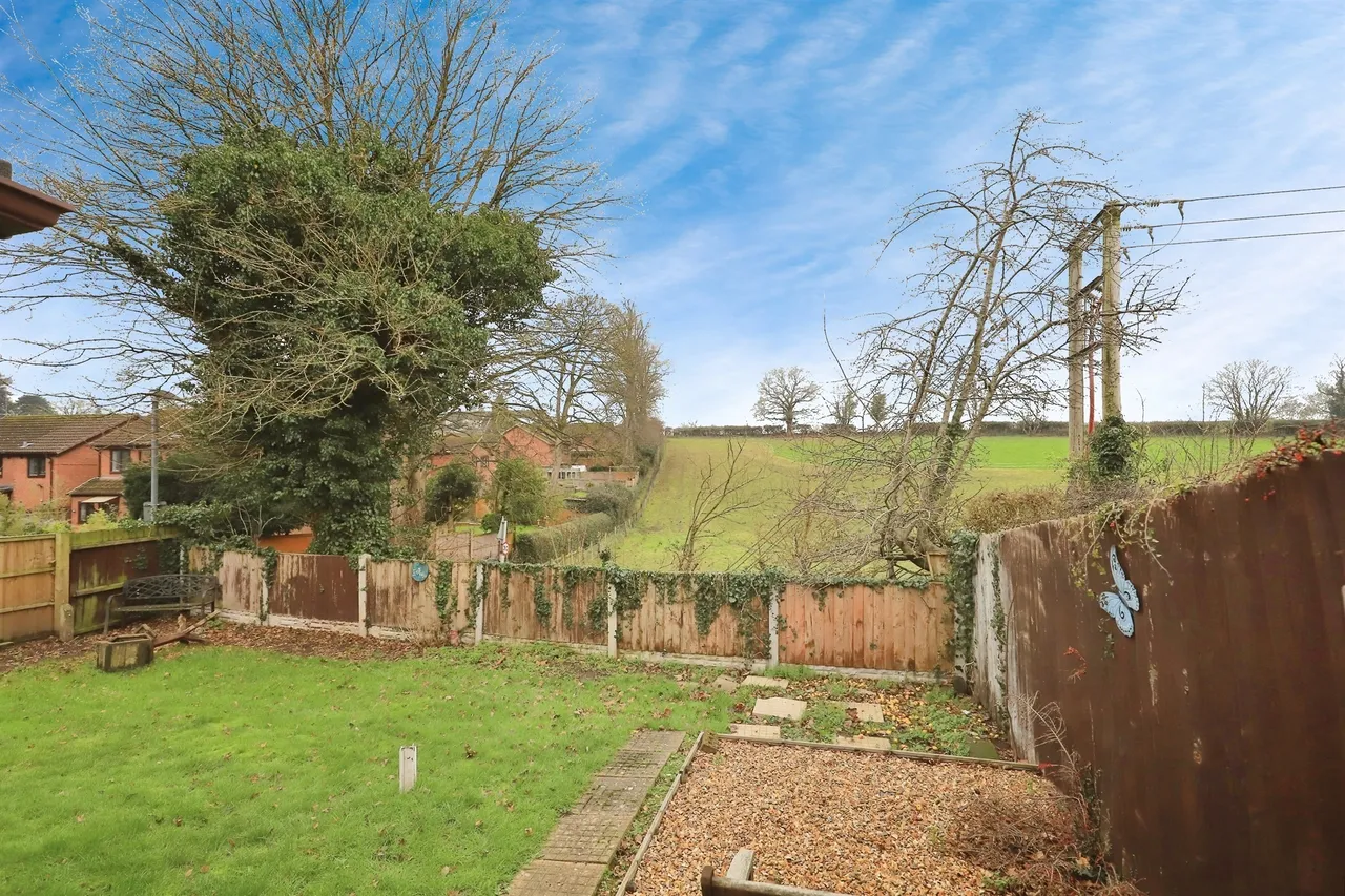 Damson Way, Bewdley, DY12, photo 2