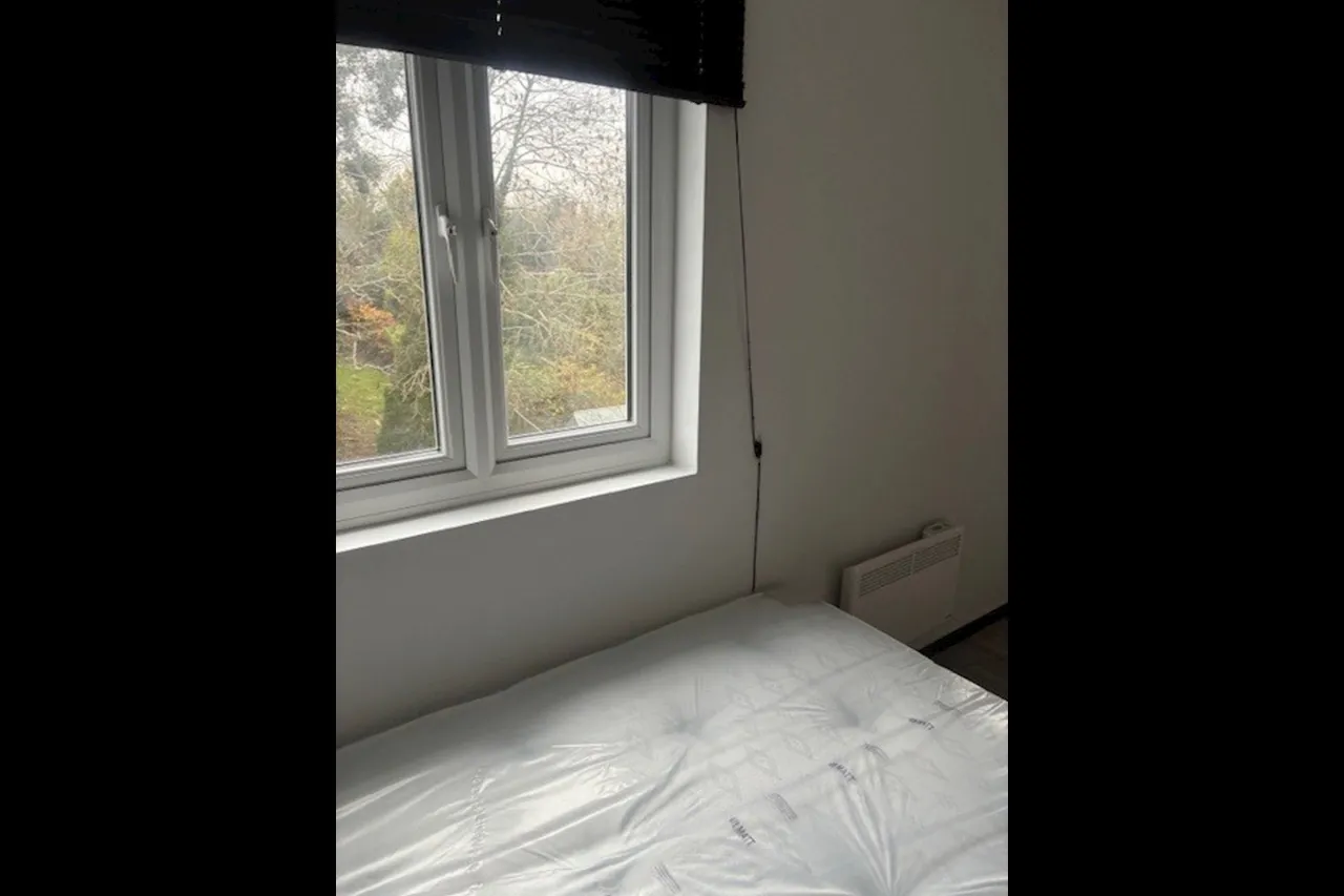 Raymond Crescent, GU2, photo 2
