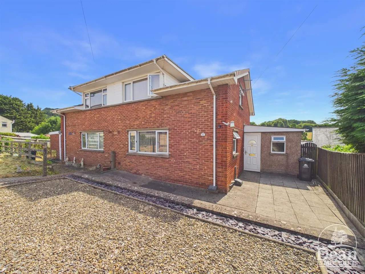 2 bed house for sale — Parks Road, Mitcheldean
