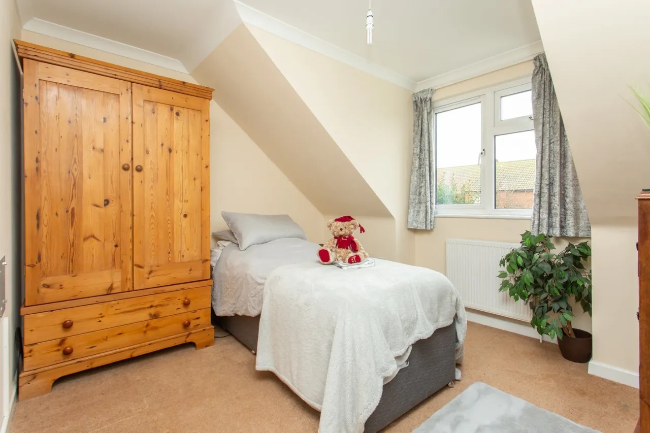 Bullers Avenue, Herne Bay, CT6, photo 13