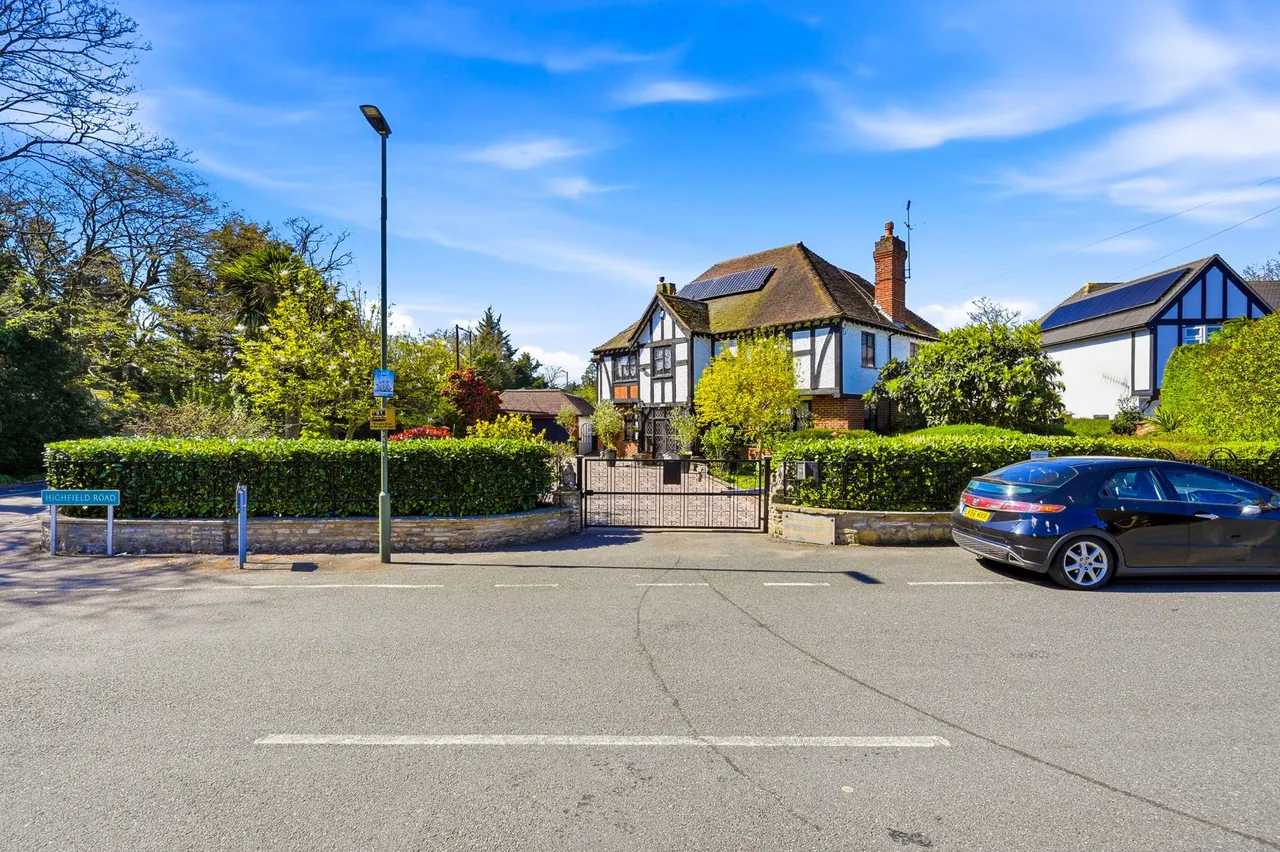 Highfield Road, Chislehurst, BR7, photo 2
