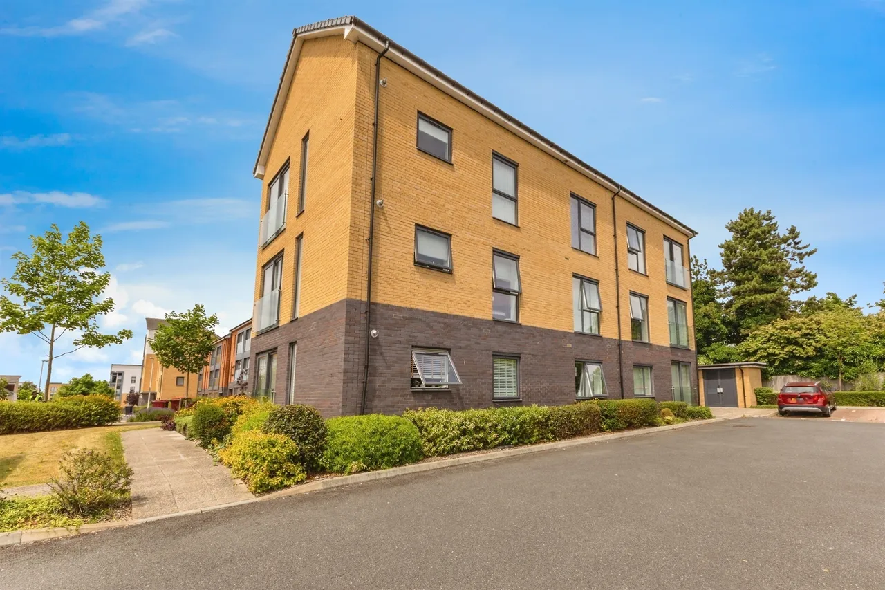 Longships Way, Reading, RG2, photo 17