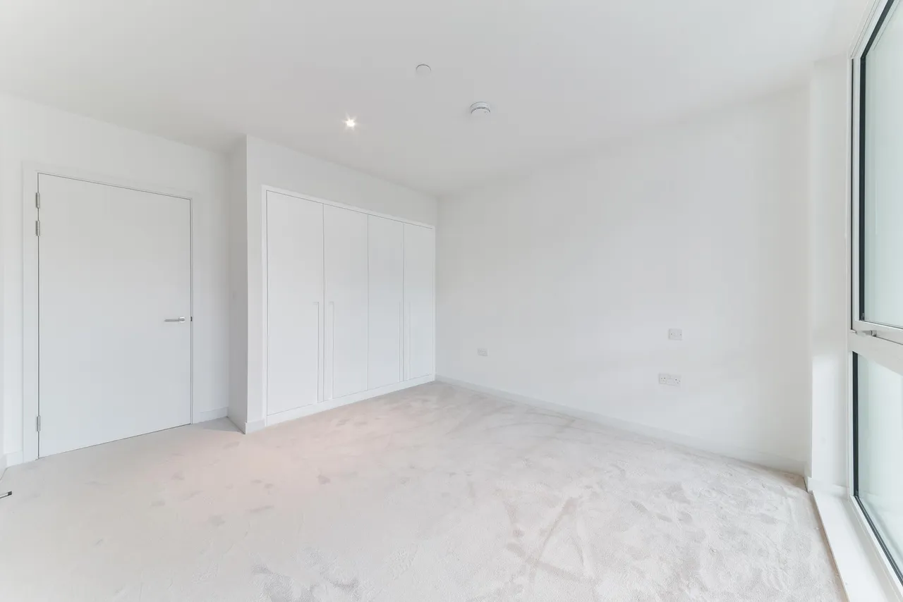 Flagship House, Royal Wharf, E16, photo 8