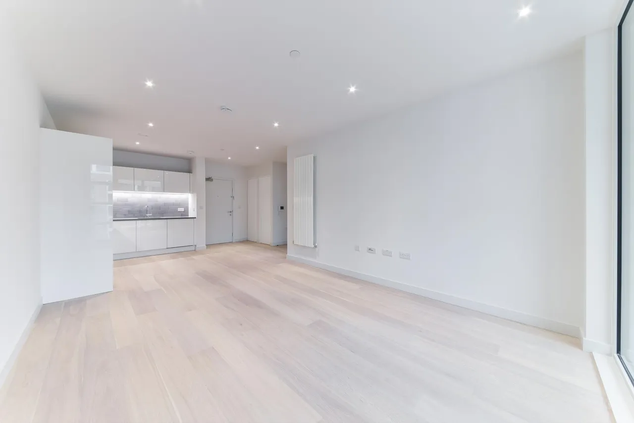 Flagship House, Royal Wharf, E16, photo 4