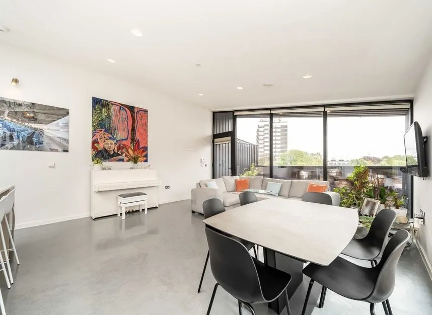Holmes Road, Kentish Town, NW5, photo 9