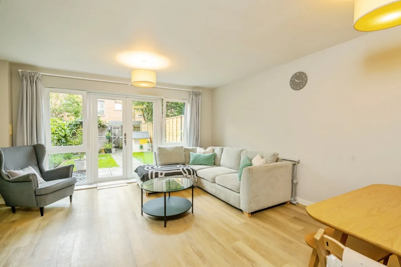 Longley Road, Chichester, PO19, photo 2