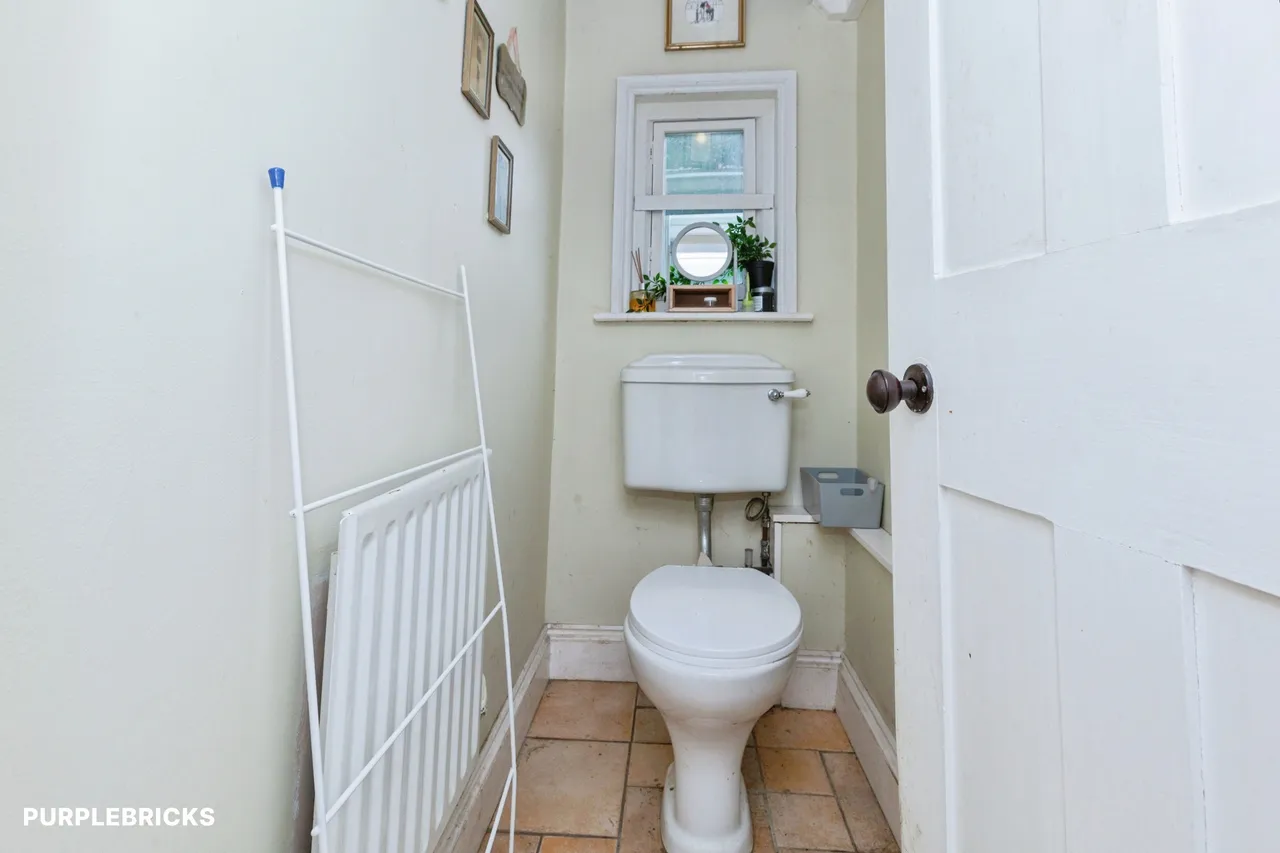 High Street, Great Glen, LE8, photo 15
