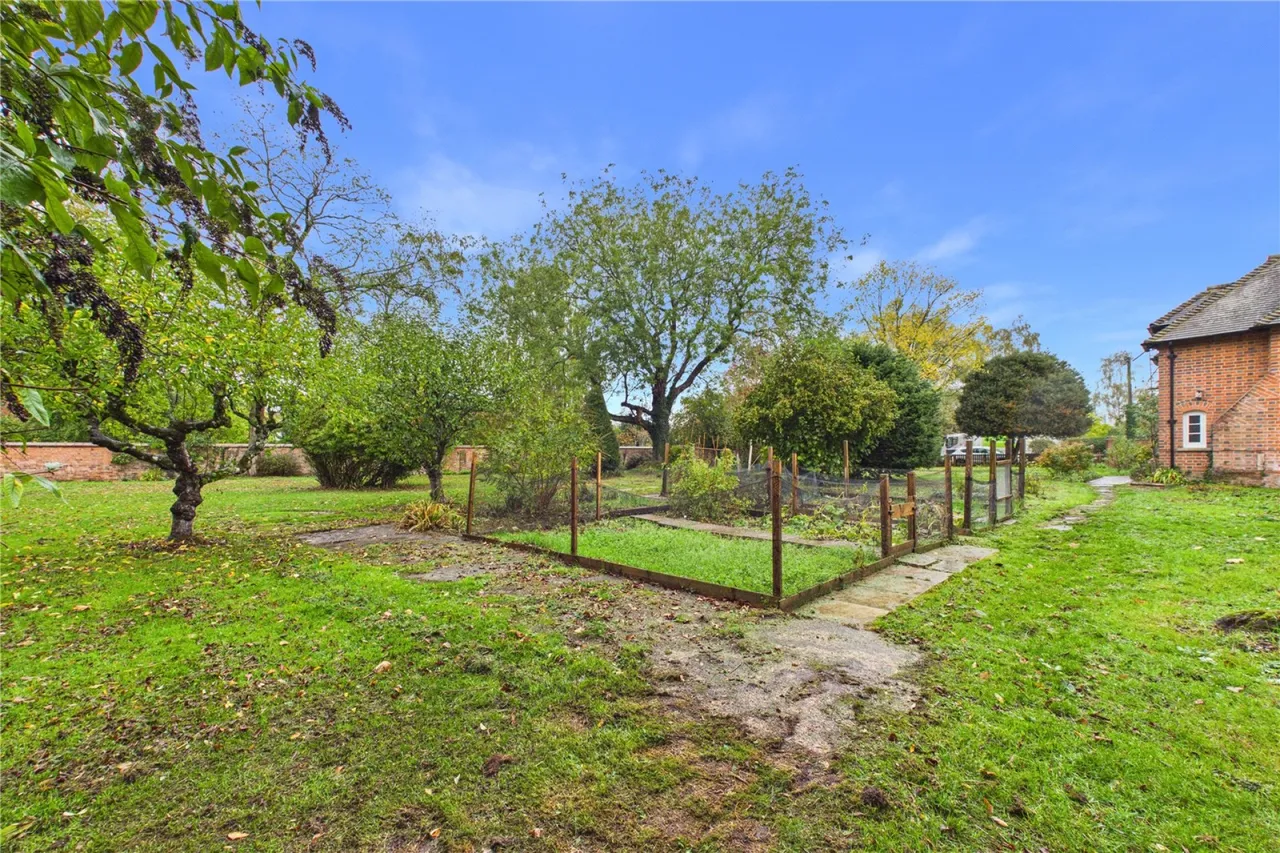 Englefield, Reading, RG7, photo 11
