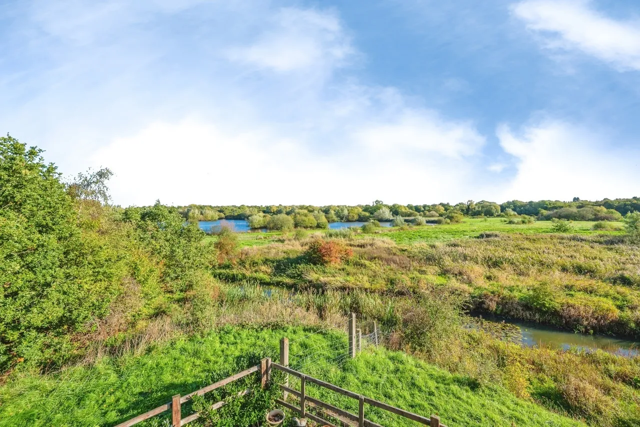 Meadowbank, Tamworth, B78, photo 5