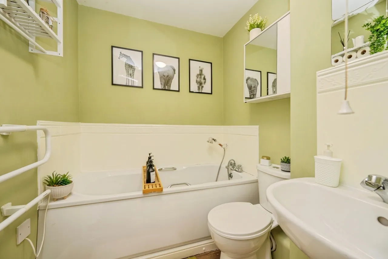 Meadowbank, Tamworth, B78, photo 6