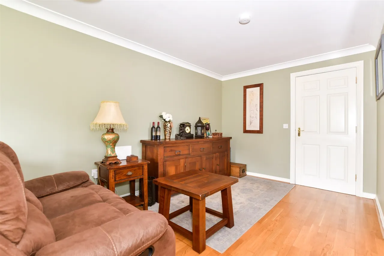 Bambridge Court, Maidstone, ME14, photo 13