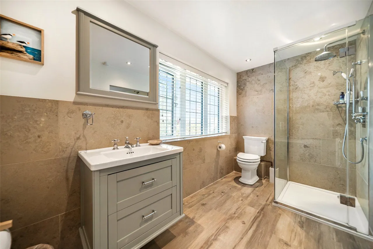 Creskeld Lane, Bramhope, LS16, photo 15