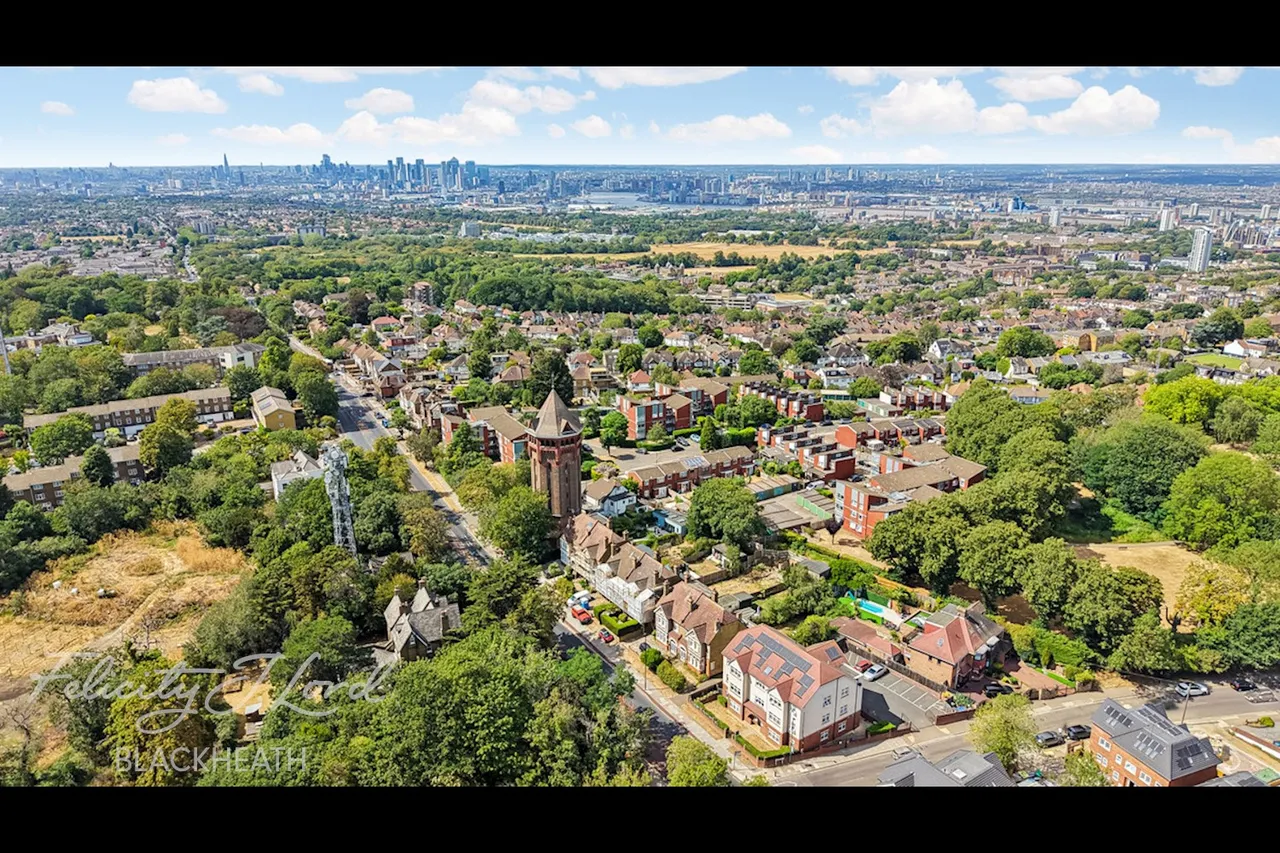Shooters Hill, photo 3