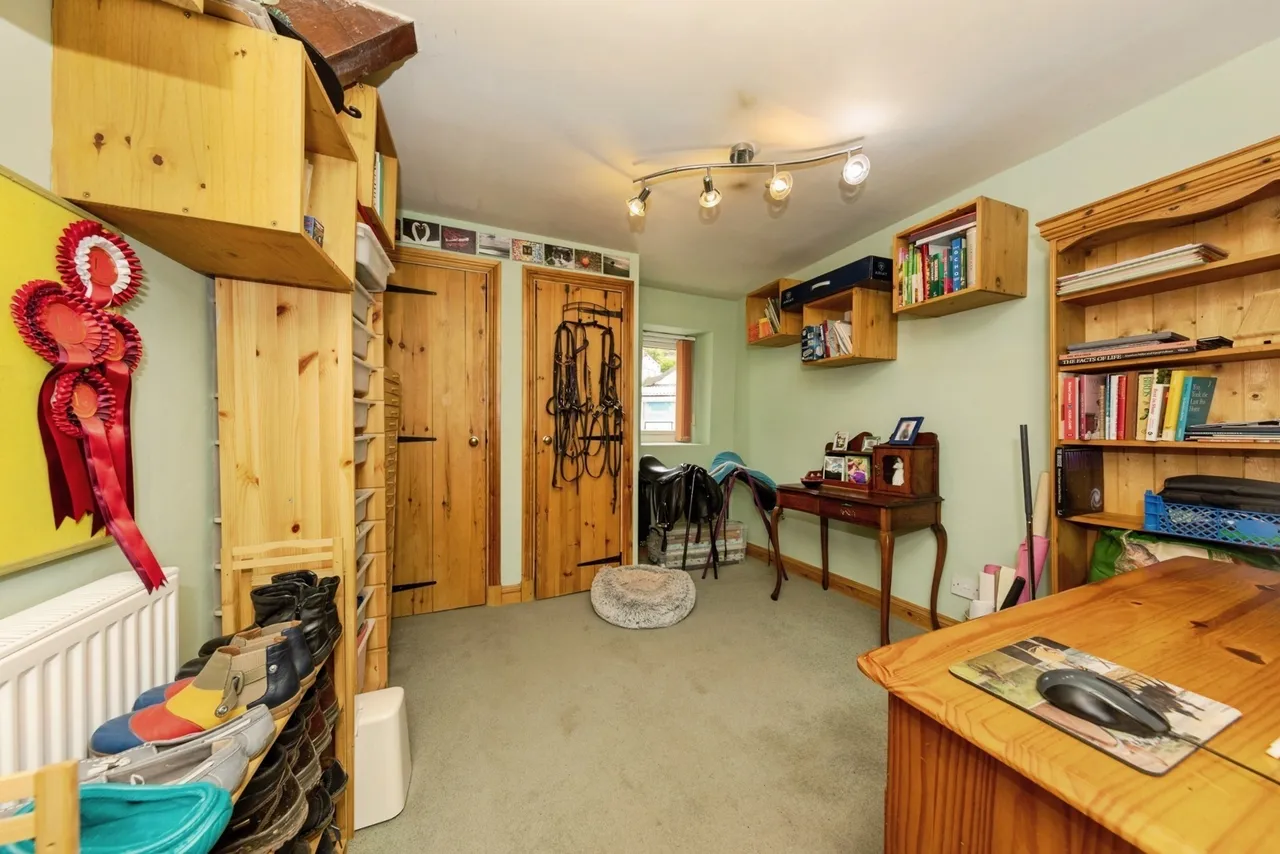 Broadlay, Ferryside, SA17, photo 16