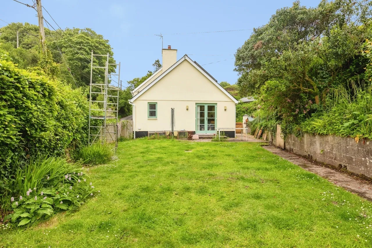 Broadlay, Ferryside, SA17, photo 25