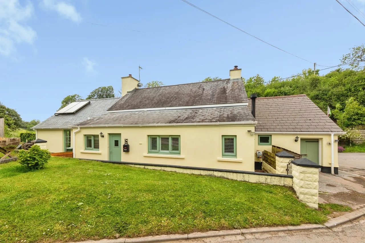 Broadlay, Ferryside, SA17, photo 28