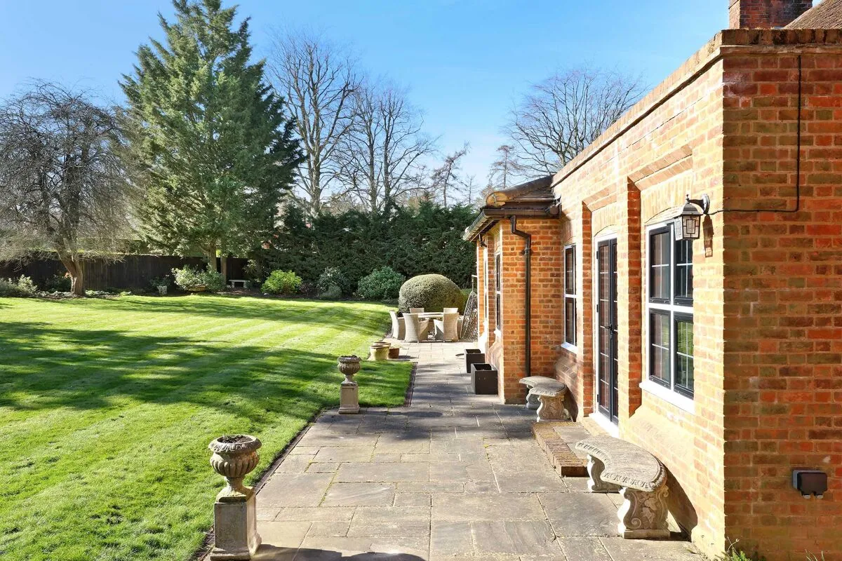 Ashmead Lane, Denham, UB9, photo 25