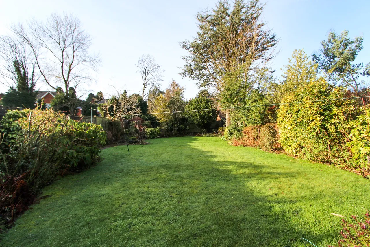 Irnham Road, Sutton Coldfield, Sutton Coldfield, B74 2TP, photo 23