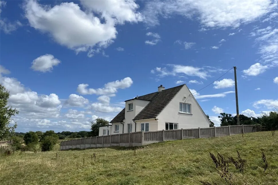 3 bed house for sale — West Woodside, Wigton, Cumbria, CA7