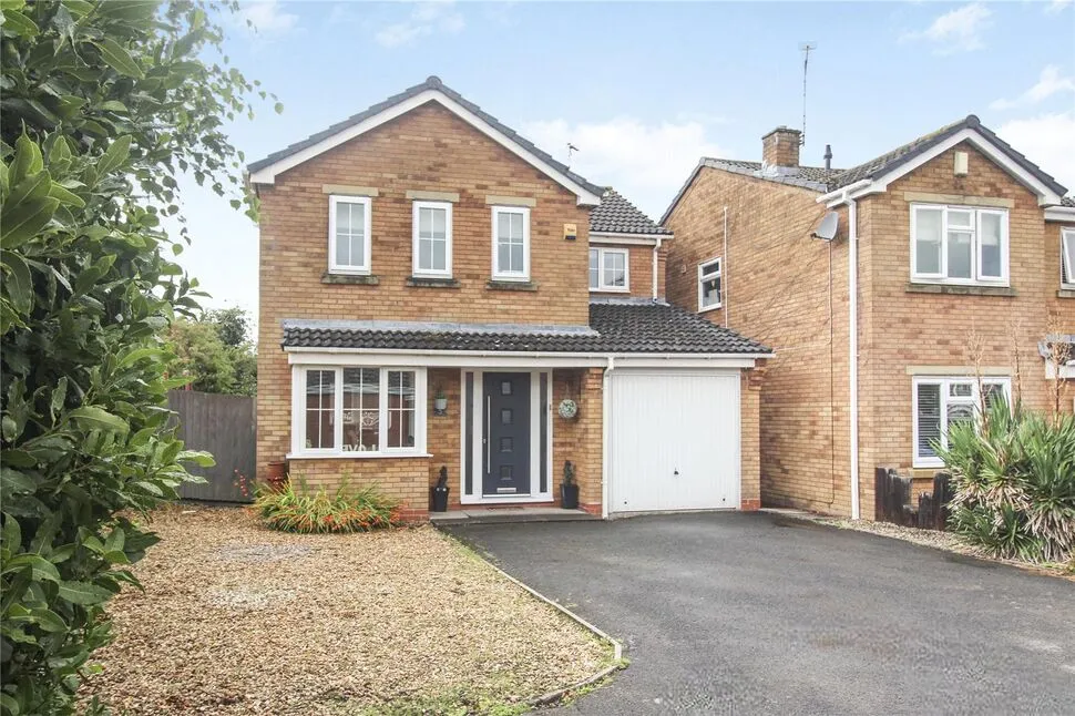 4 bed house for sale — Metcalf Close, Stoney Stanton, Leicestershire, LE9