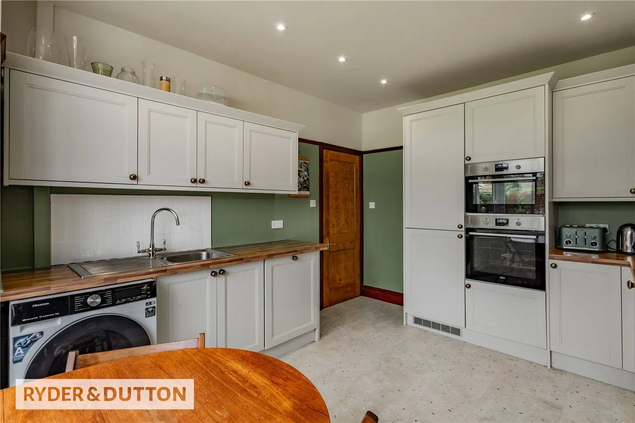 Middleton Road, Heywood, OL10, photo 18