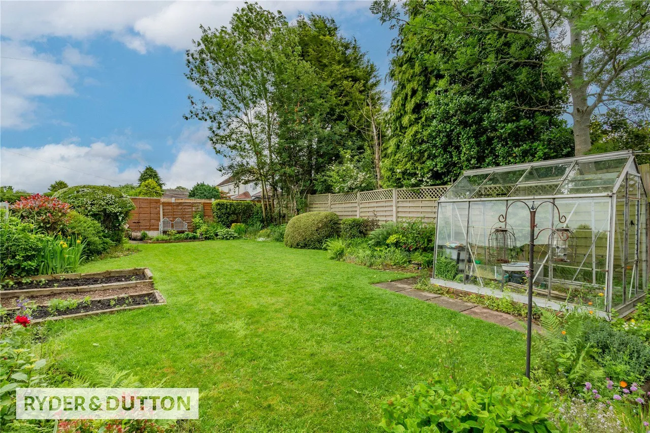 Middleton Road, Heywood, OL10, photo 11