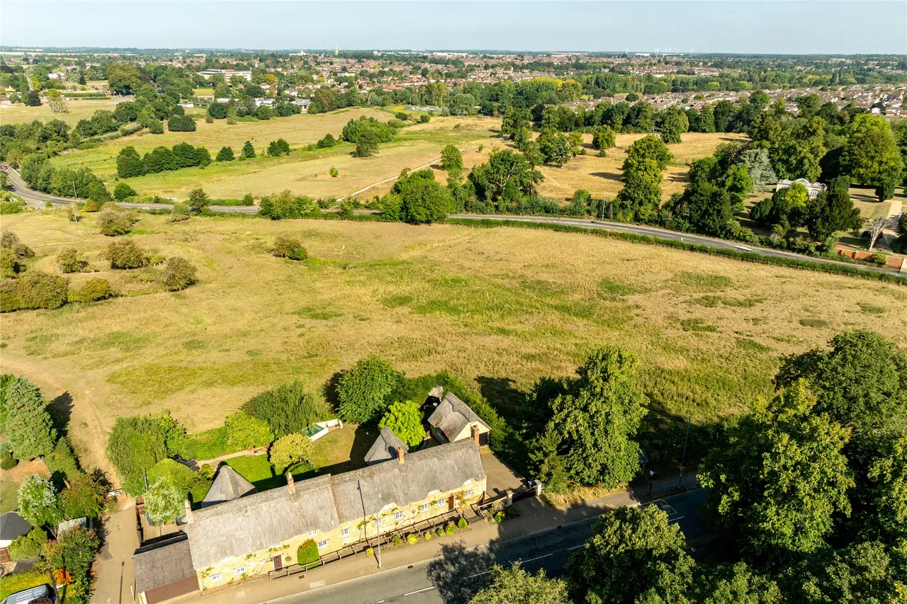 St. Botolphs Road, Barton Seagrave, NN15, photo 23
