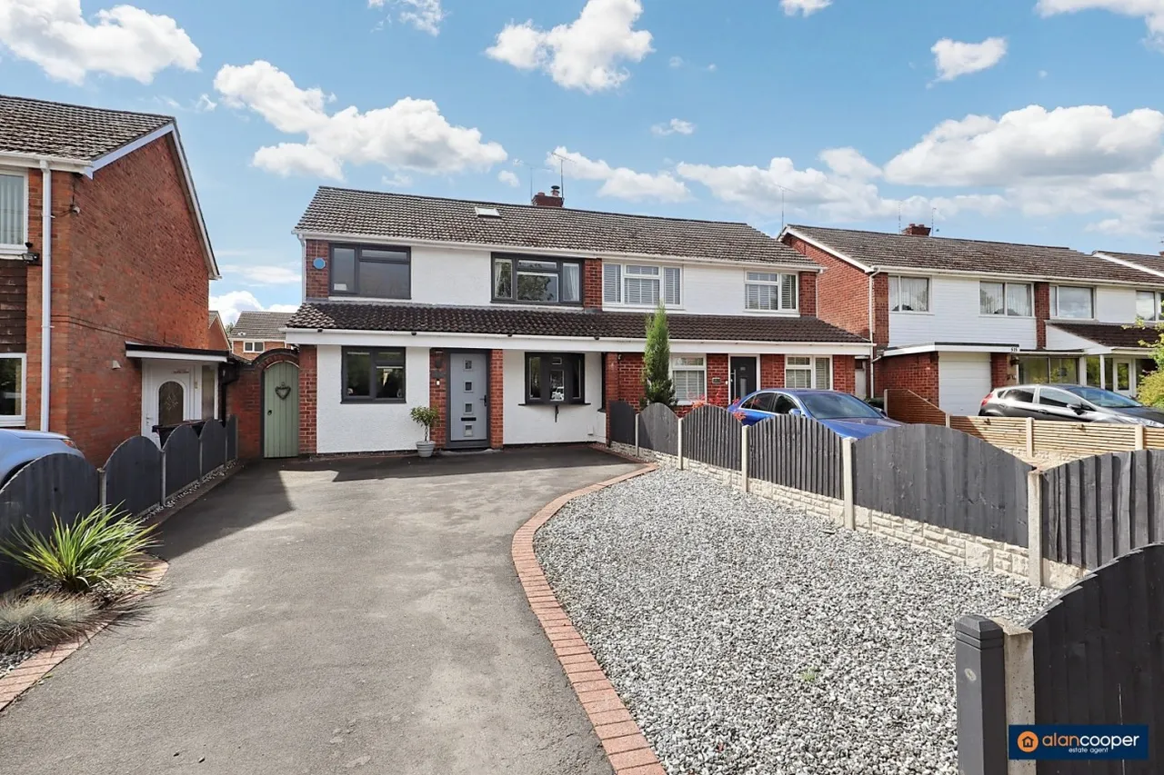 3 bed house for sale, Bucks Hill, Stockingford, CV10