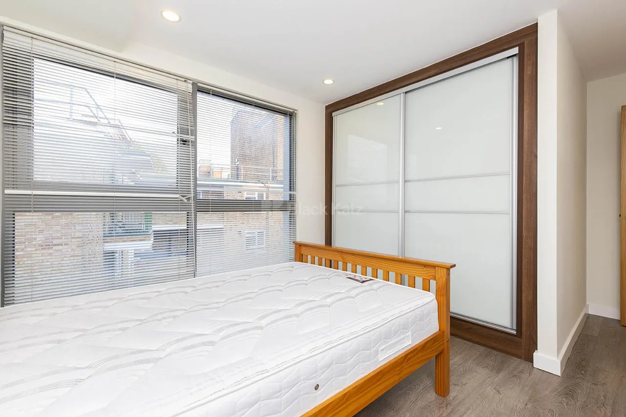 Mintern Street, N1, photo 6