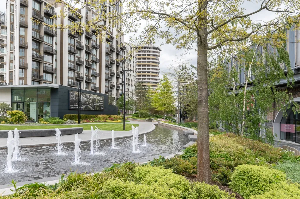 Cascade Way, White City, W12, photo 17