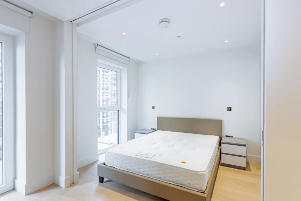 Cascade Way, White City, W12, photo 5