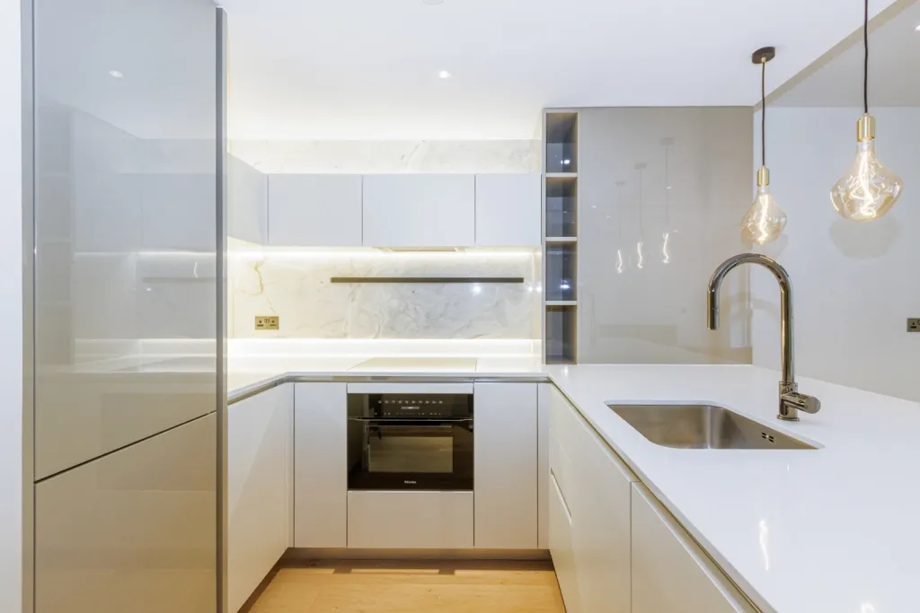 Cascade Way, White City, W12, photo 11