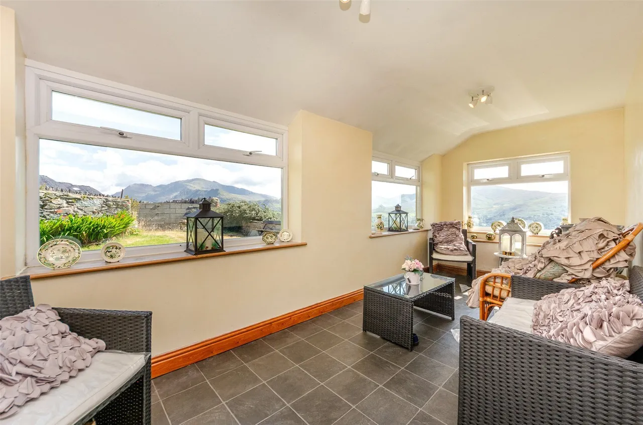 Fachwen, Caernarfon, LL55, photo 5