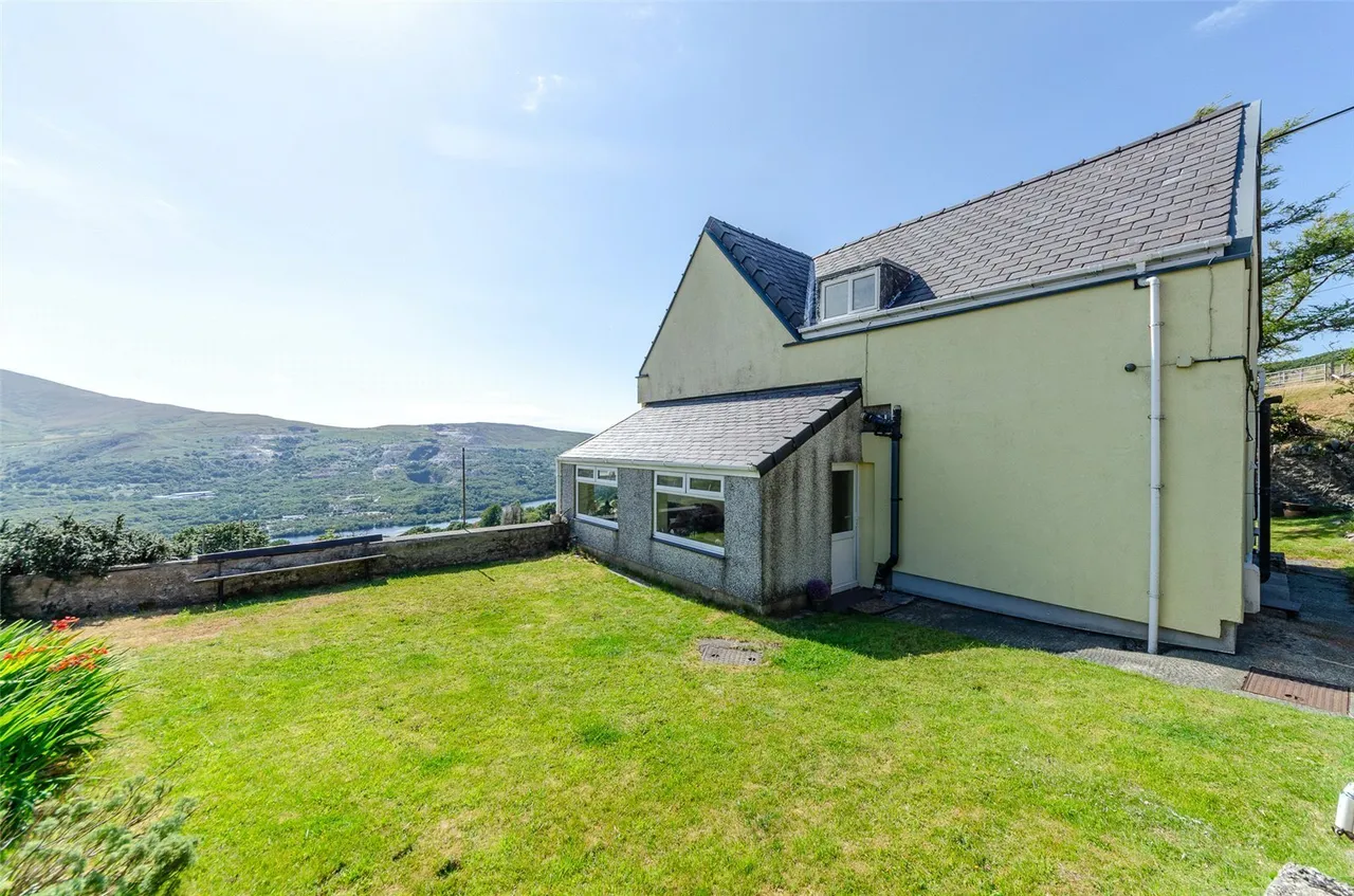 Fachwen, Caernarfon, LL55, photo 10