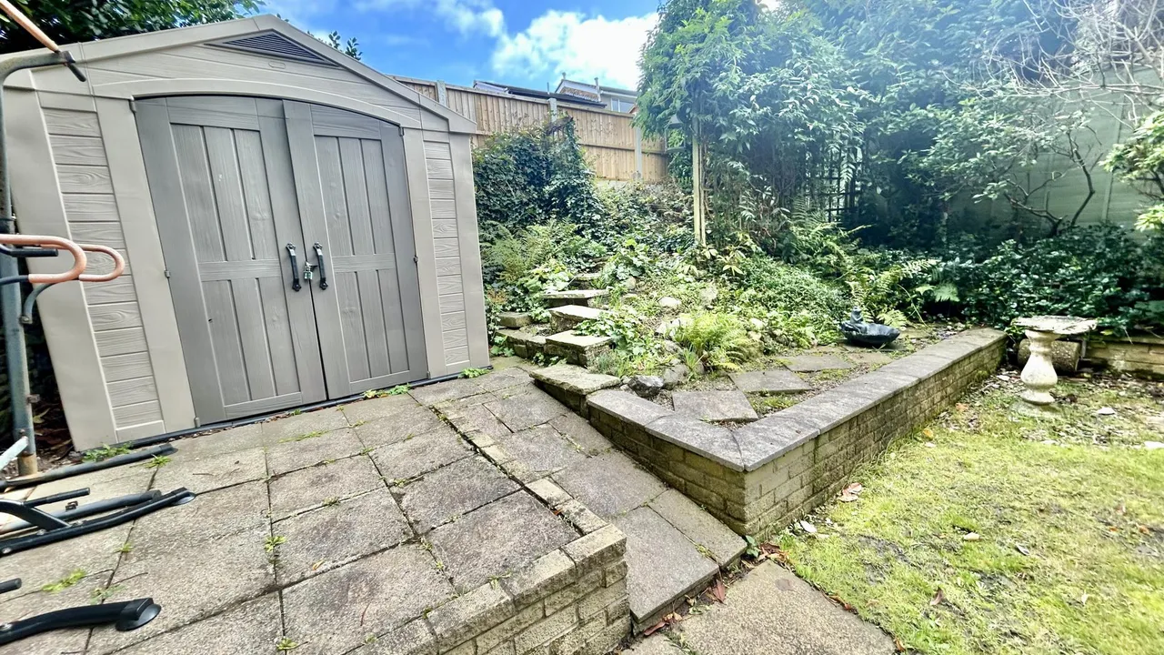 Walverden Road, Nelson, BB9, photo 13