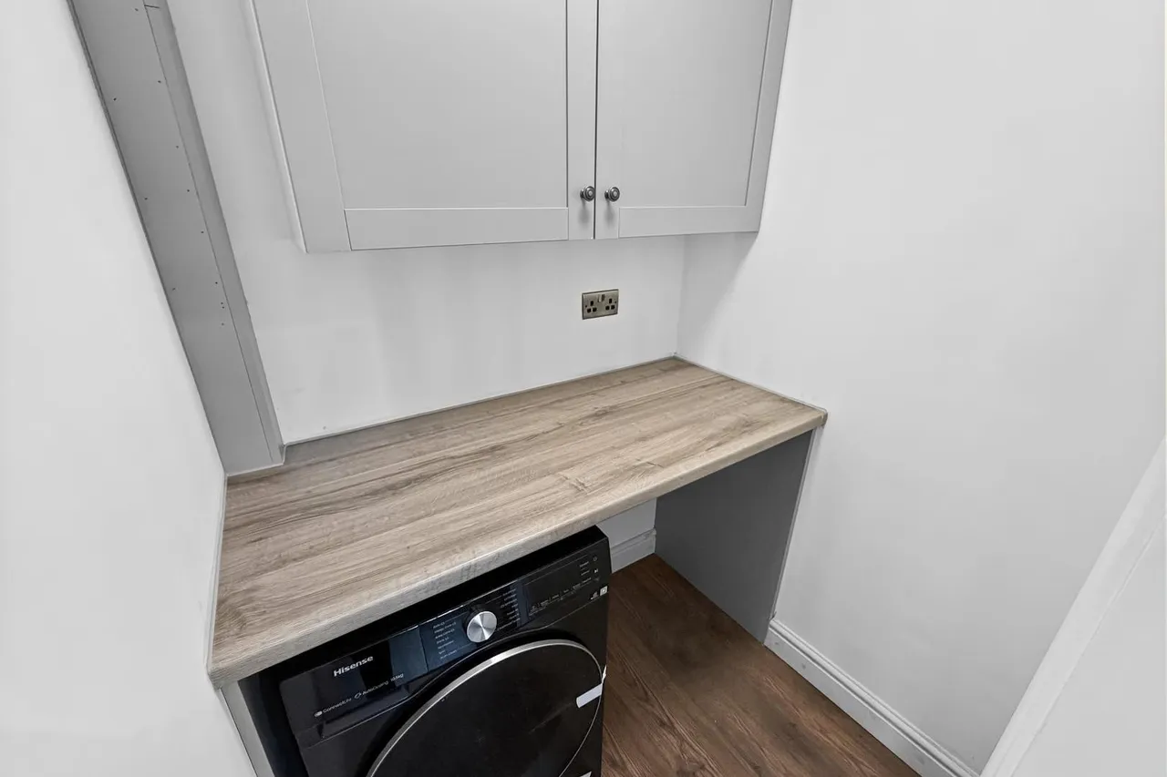 Tabley Grove, Timperley, Cheshire WA15 6BN, photo 26