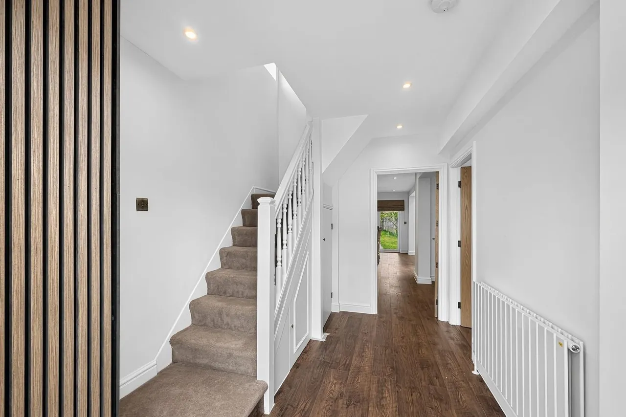 Tabley Grove, Timperley, Cheshire WA15 6BN, photo 6