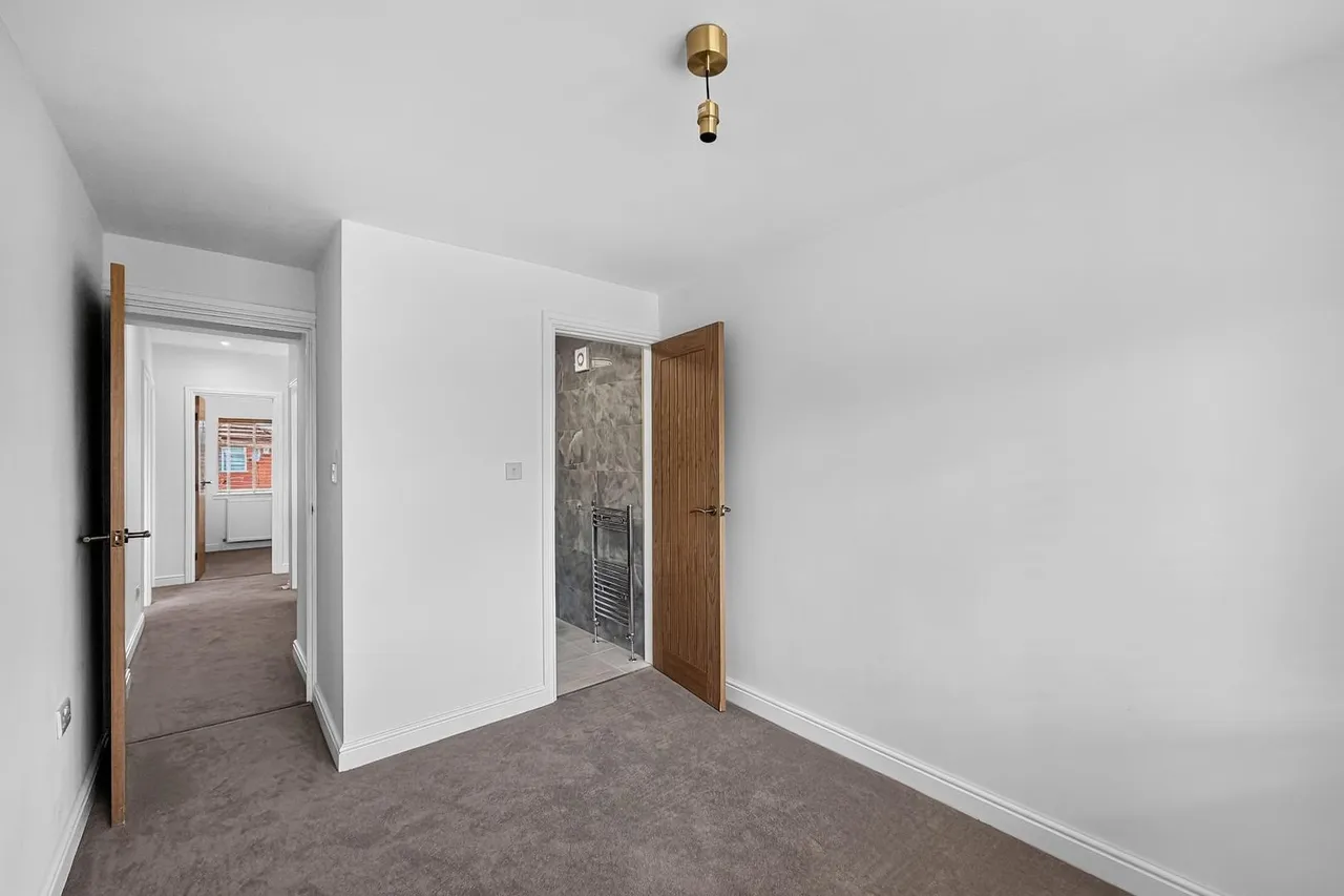Tabley Grove, Timperley, Cheshire WA15 6BN, photo 29